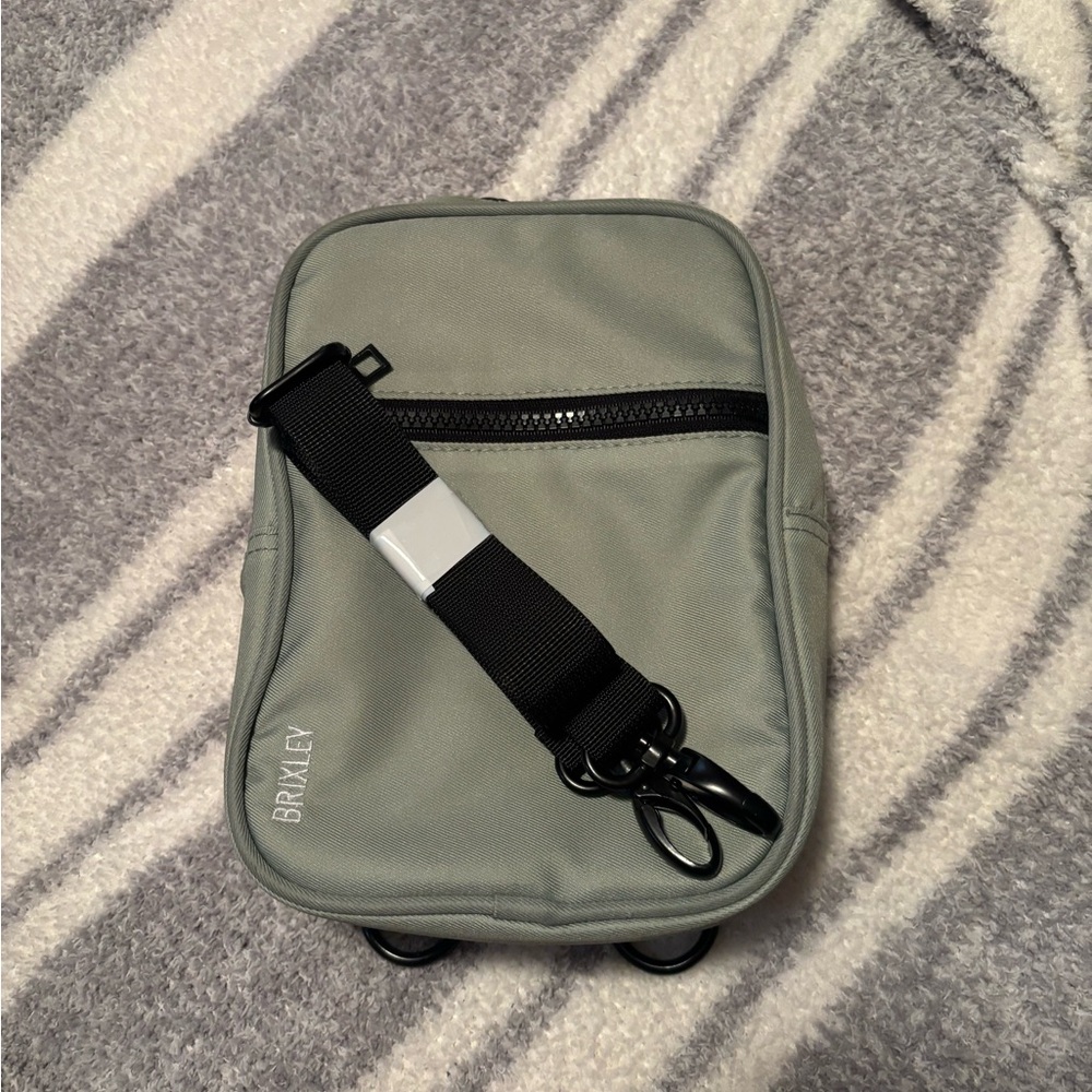 Brixley MEDIUM - SAGE CROSSBODY SLING - Picture 11 of 11